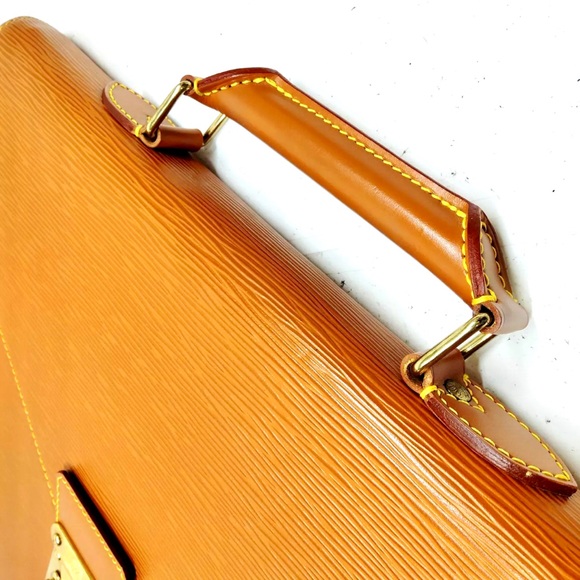 LOUIS VUITTON Ambassador Cipango Gold Epi Leather Business Briefcase Laptop Bag - Picture 4 of 13